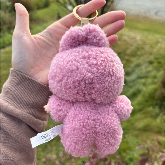 Labubu Lychee Berry Exciting Macaron - Picture 2 of 2